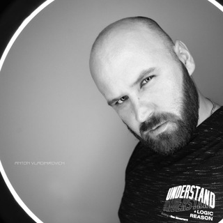 Anton_Vladimirovich_Photograph